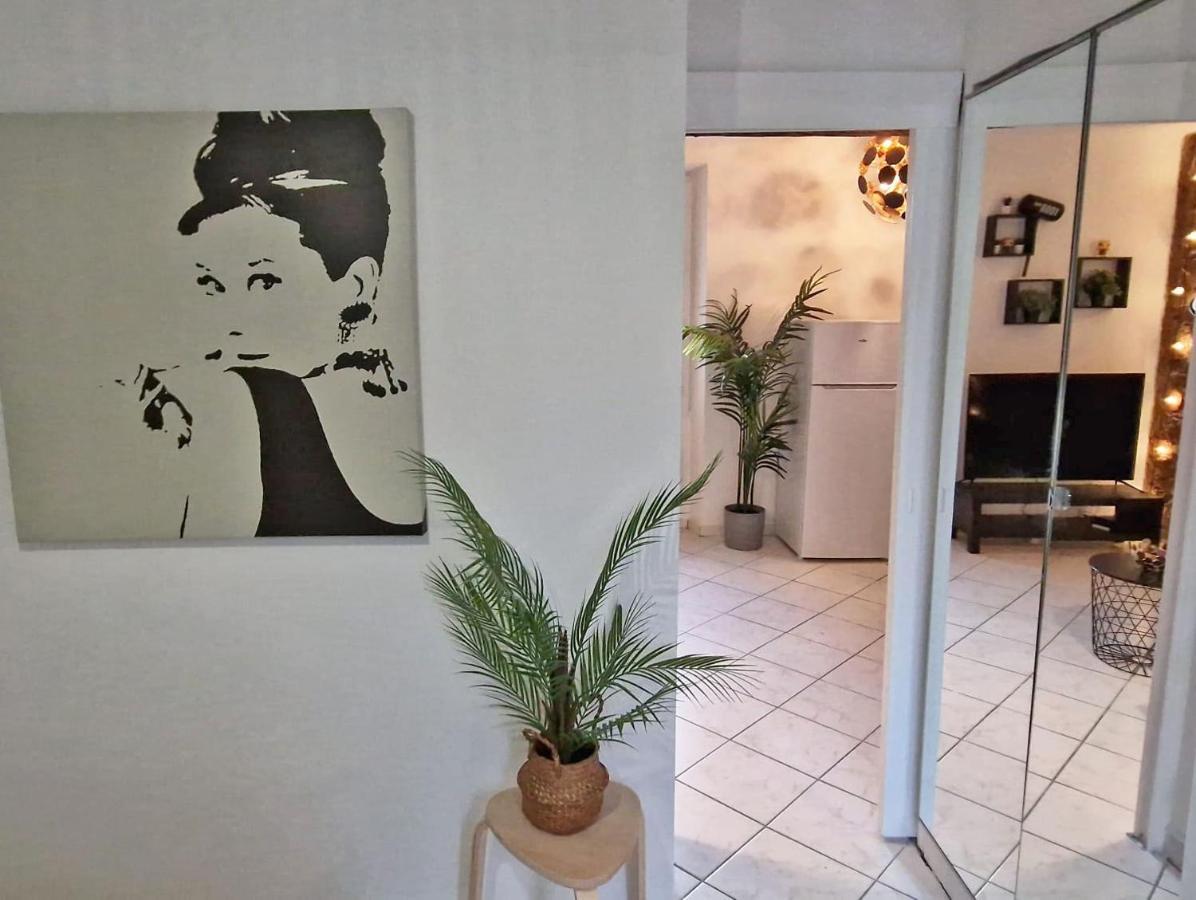 GregBnb-com - T2 Design 30m² - Ouest Toulon Extérieur photo